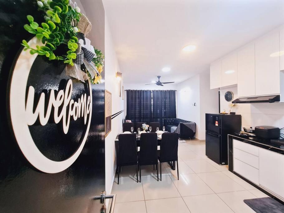 New! 4-7pax 2bedrooms Near Mount Austin Jb Johor Bahru